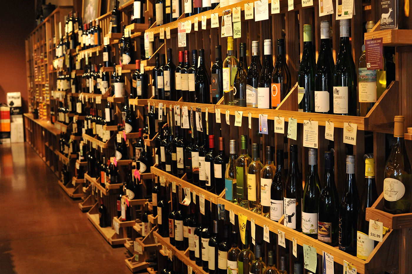 Frederick Wine House Beer, Wine, Liquor Open 7 Days Family Owned